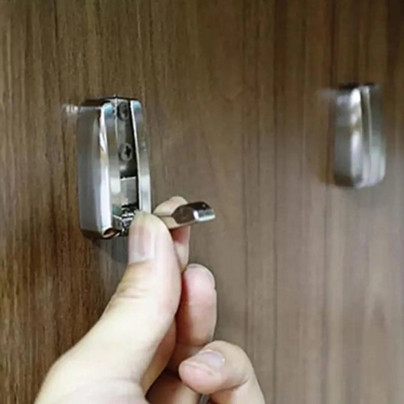 タオルフック 亜鉛合金 RV バスルームタオルフック ホーム - Tiny Home Bathroom Kit のレビューと価格